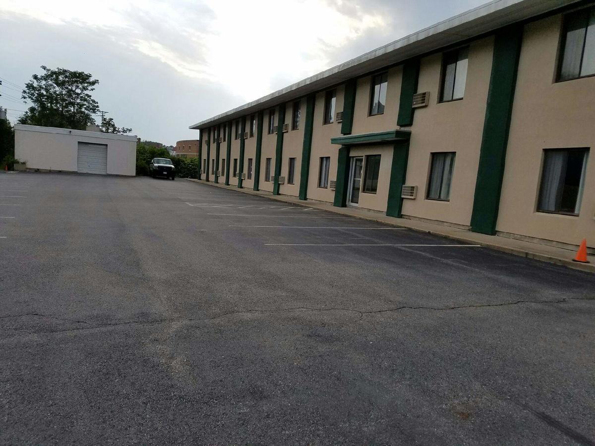 Woonsocket Motor Inn Luaran gambar